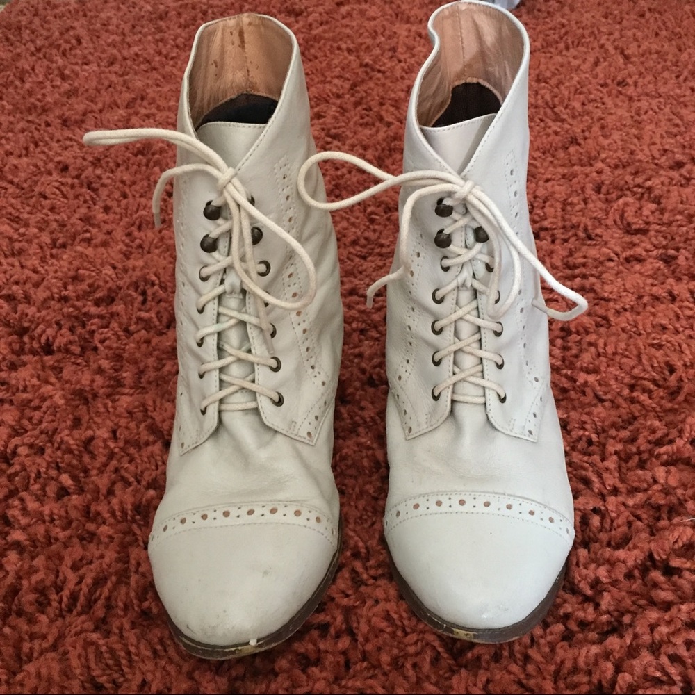 Aldo lace up leather boots white granny boots